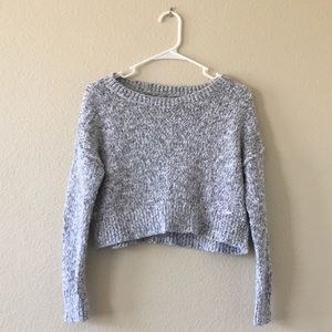 Hollister silver and white crop top sweater